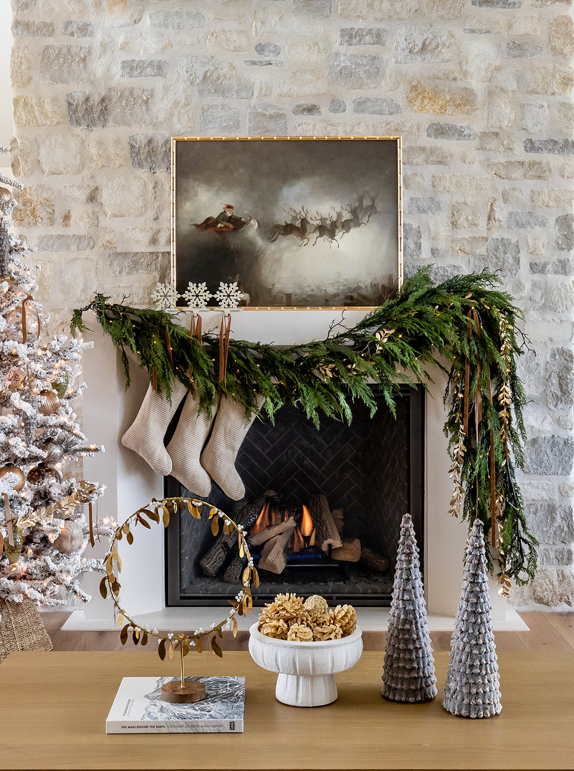 Brass Standing Wreath